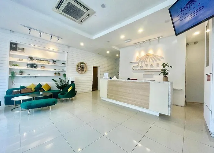 Atap Hotel